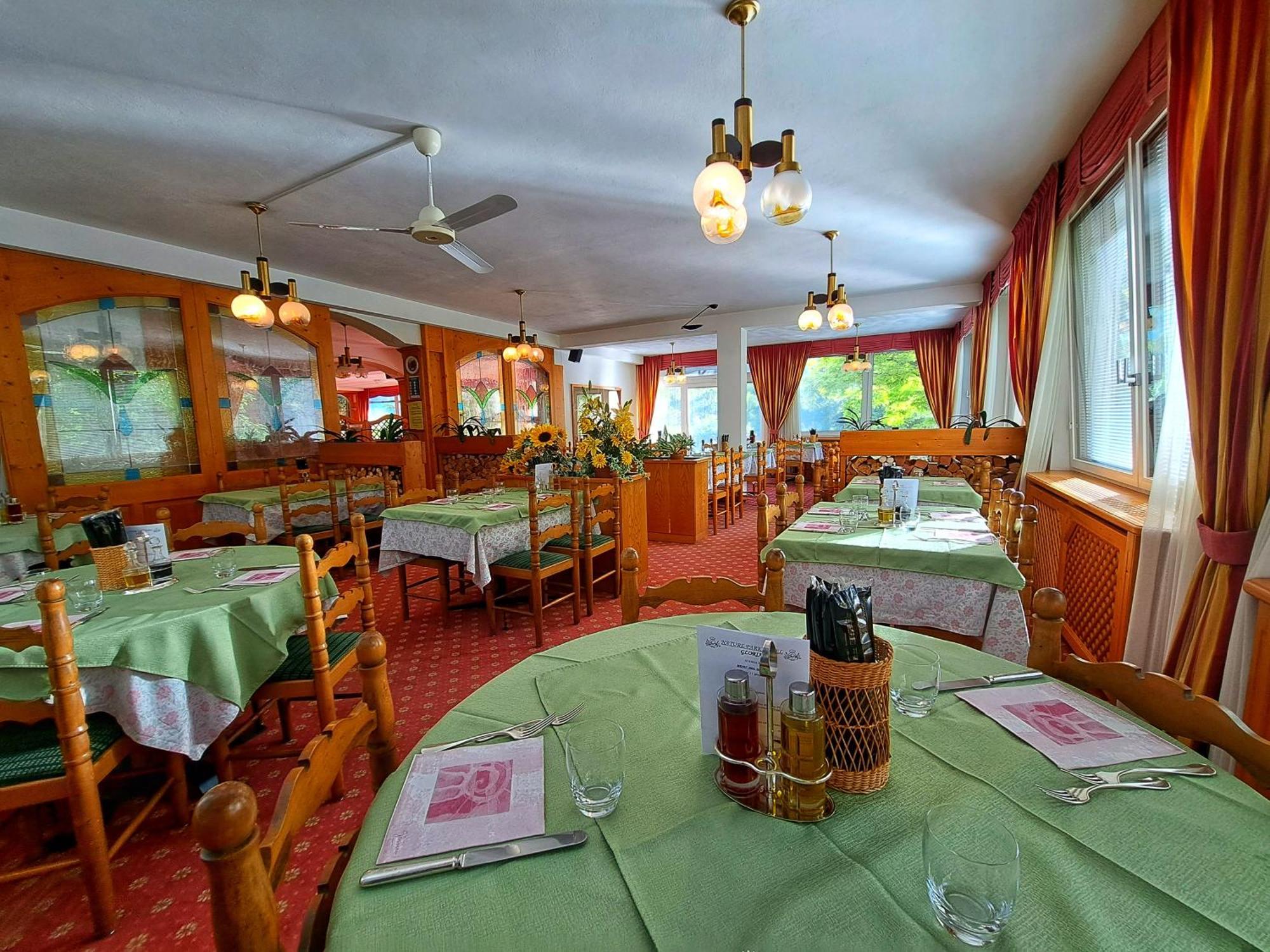 Lake&Nature Hotel Gloria Мольвено Екстер'єр фото
