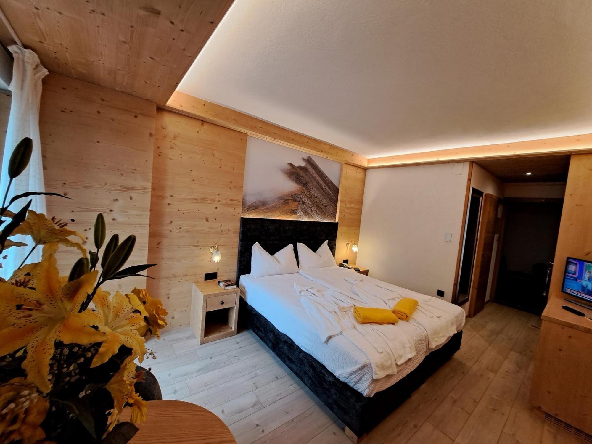 Lake&Nature Hotel Gloria Мольвено Екстер'єр фото