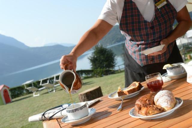 Lake&Nature Hotel Gloria Мольвено Екстер'єр фото